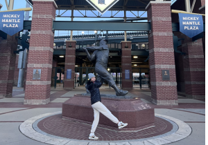 Photo of me infront of a baseball player statue